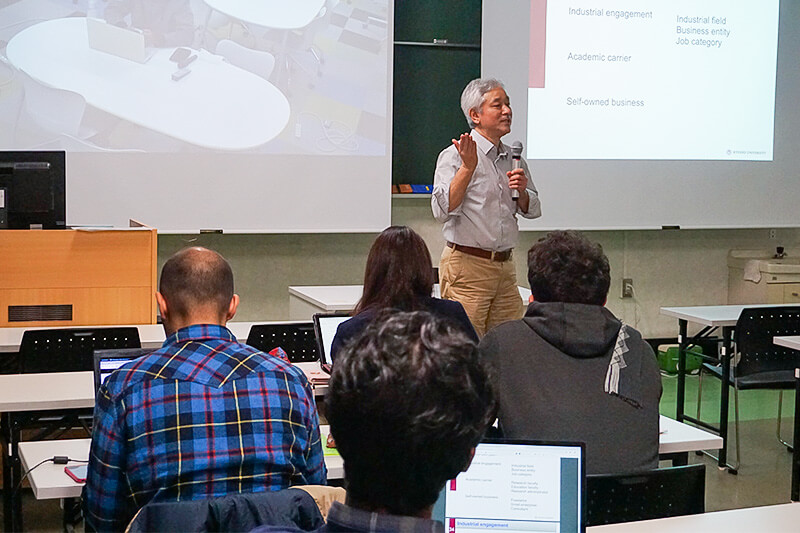 Advanced Lecture in Research Skills Development (English)(実用研究技能特論)